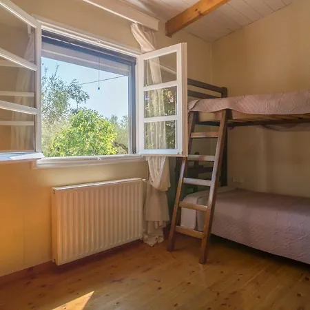Arginusa ηoliday ηouse Nyaraló